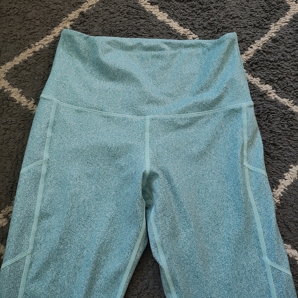Zyia Light n Tight Capri aqua melange size medium - Picture 5 of 10